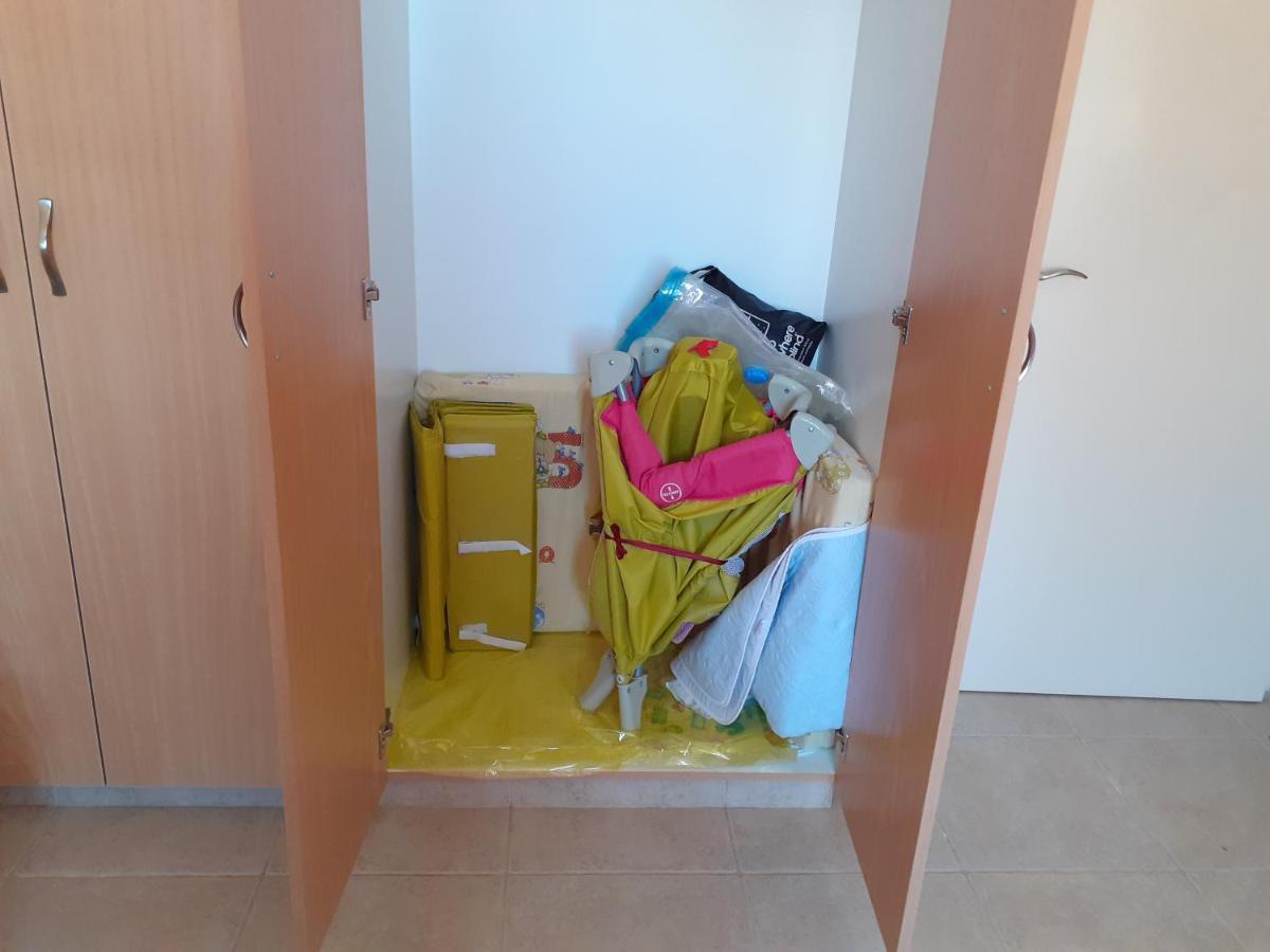 Beautiful 2-Bed House In Mandria Paphos Villa Kültér fotó