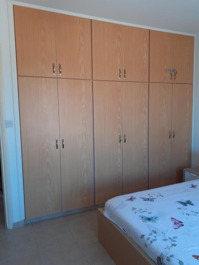 Beautiful 2-Bed House In Mandria Paphos Villa Kültér fotó