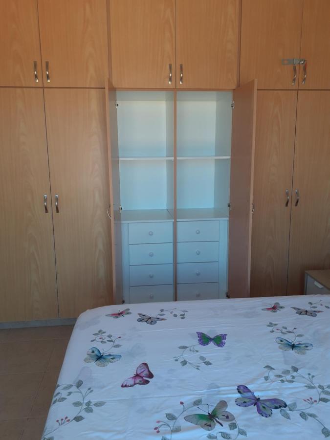 Beautiful 2-Bed House In Mandria Paphos Villa Kültér fotó