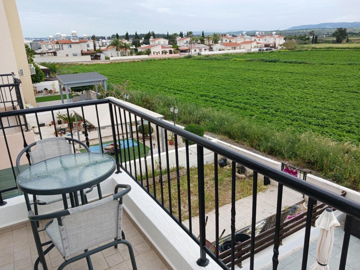 Beautiful 2-Bed House In Mandria Paphos Villa Kültér fotó