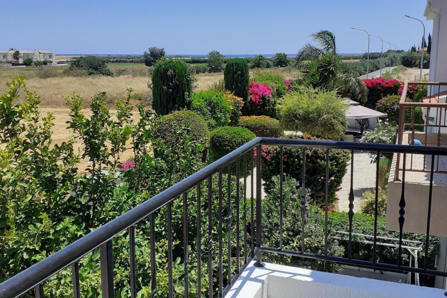 Beautiful 2-Bed House In Mandria Paphos Villa Kültér fotó